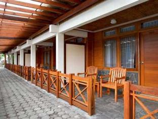 Pantai Indah Resort Hotel Barat Pangandaran Ngoại thất bức ảnh