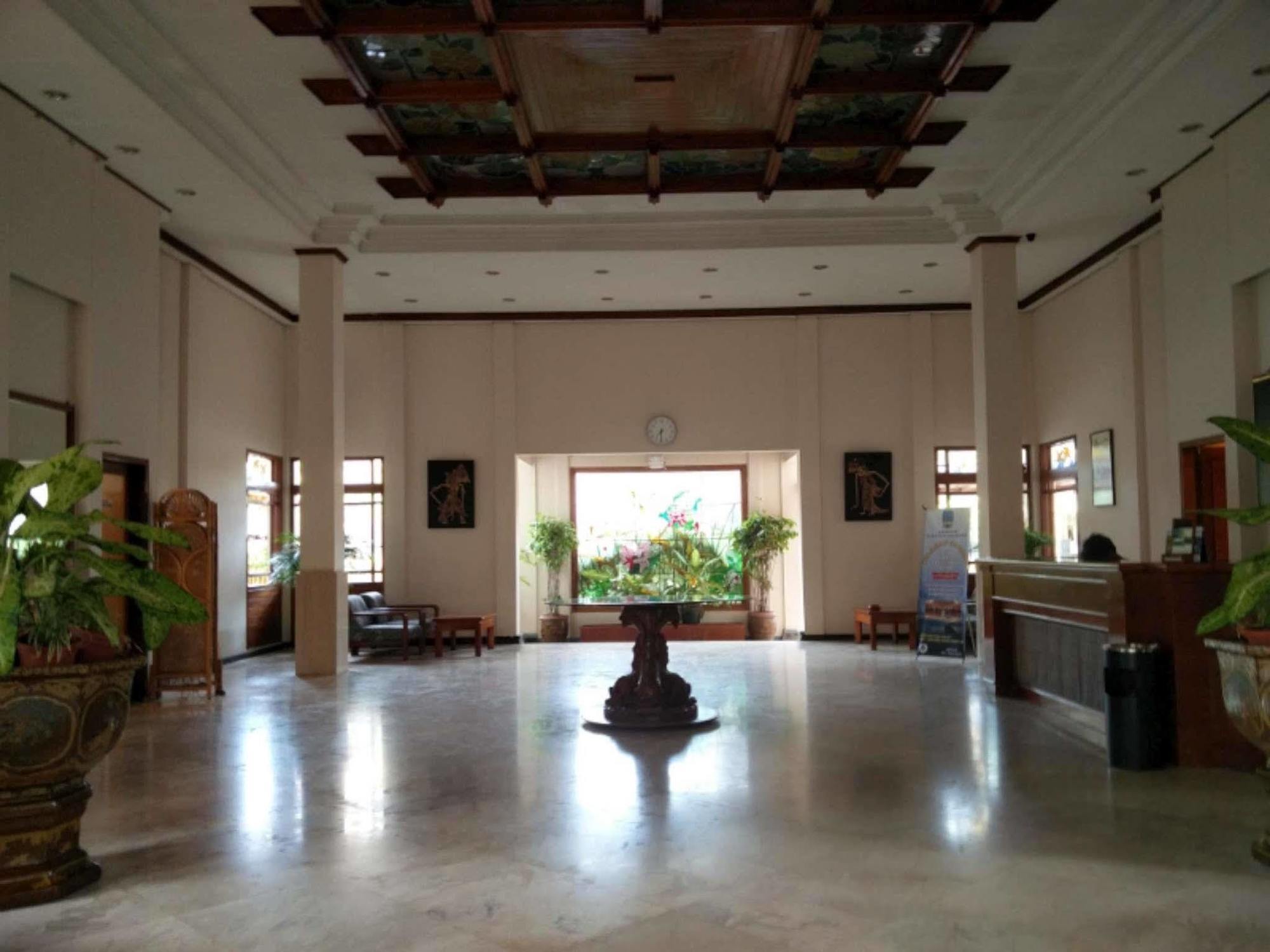 Pantai Indah Resort Hotel Barat Pangandaran Ngoại thất bức ảnh